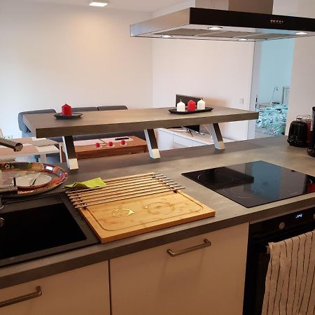 Apartamento Wohnen Direkt Am Rhein, Zentrums- Und Domnah, 55Qm Espira Exterior foto